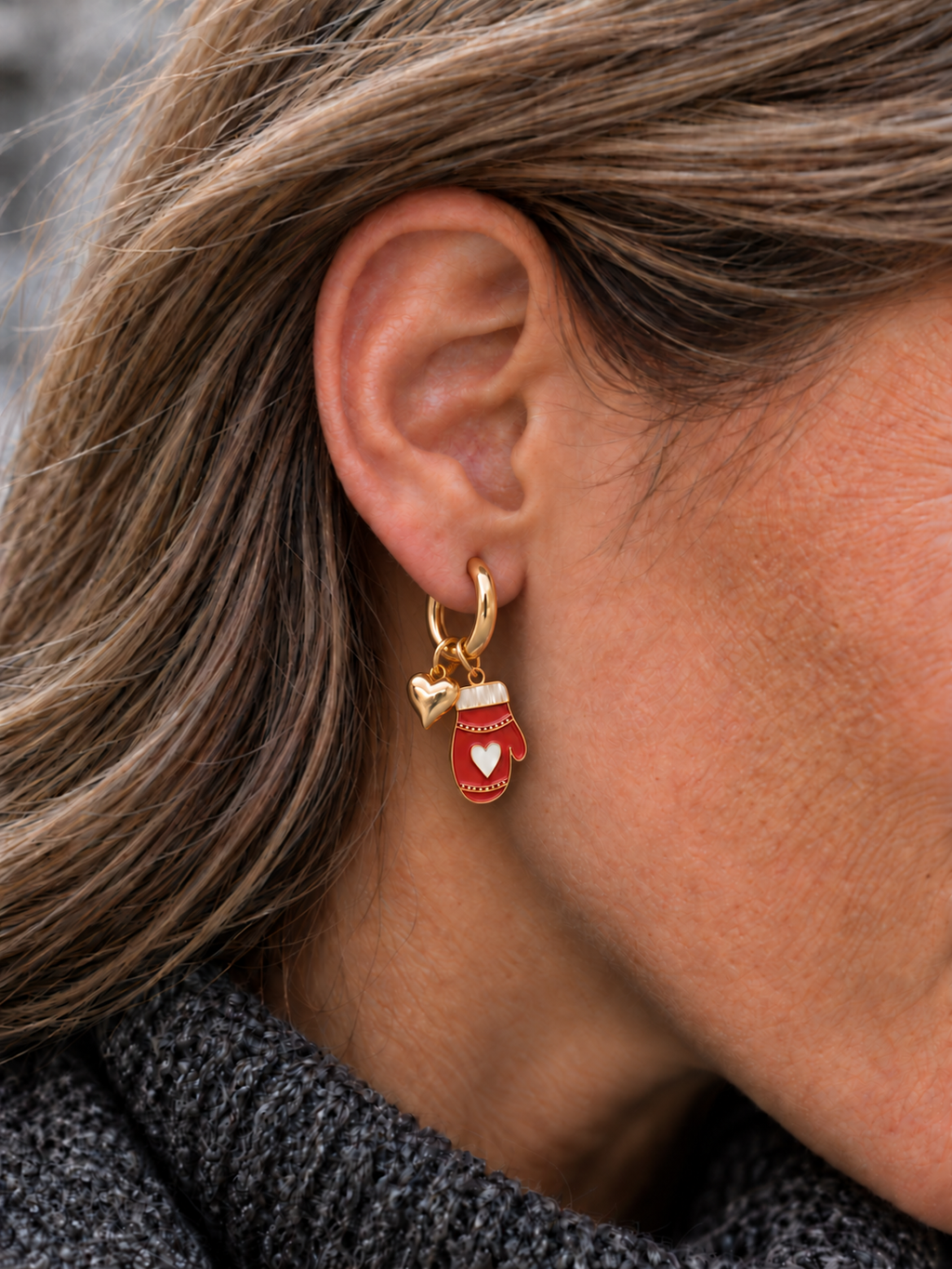 STEELÉ Christmas Stocking hoops
