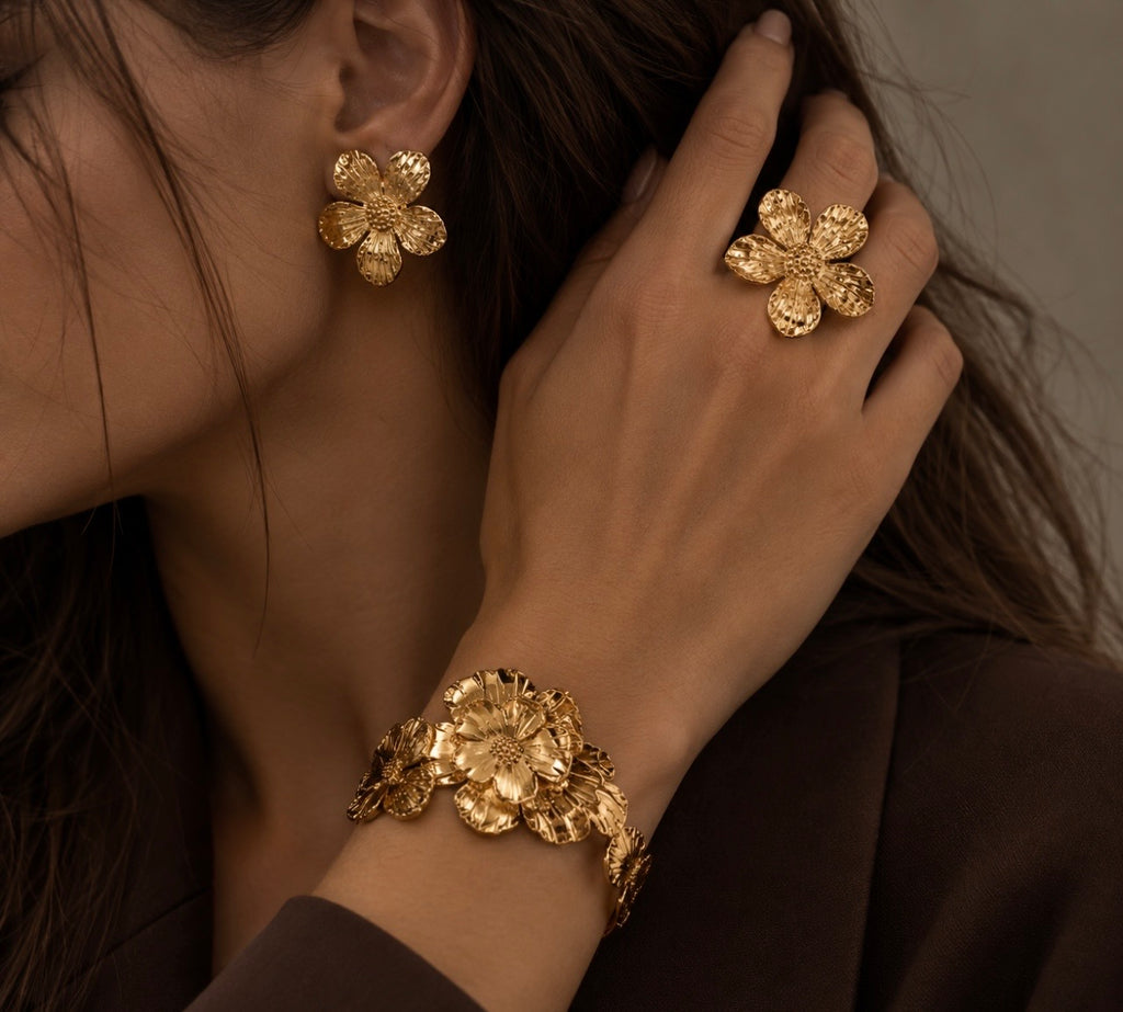 FLOWER EARRINGS