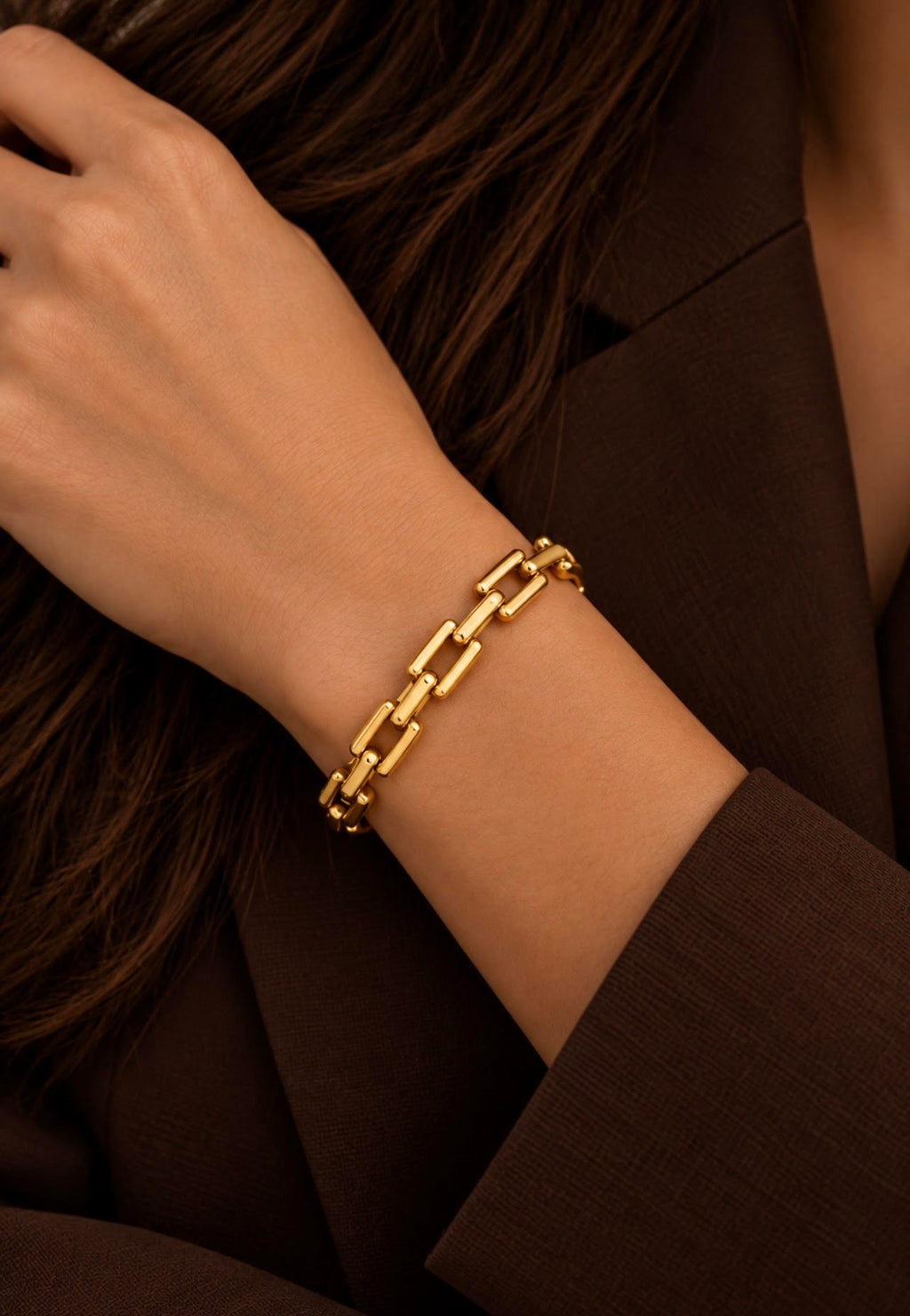 STATEMENT chain and bracelet